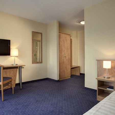 Hotel Zur Muehle Urbach  Esterno foto